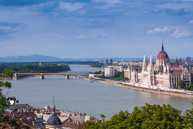 Budapešte bus atidengtas paminklas Jadvygai ir Jogailai 