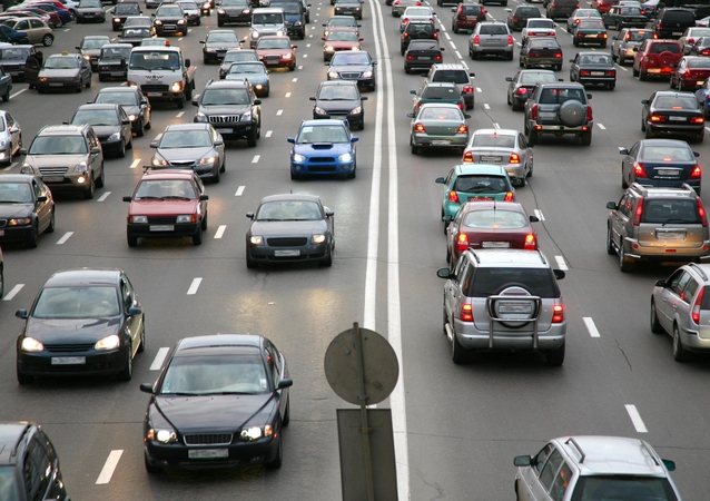 Premjeras ramina: automobilių mokesčio nebus 