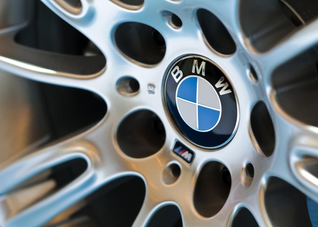 Liko be pinigų ir BMW