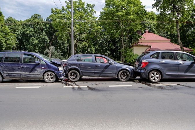 Vytauto prospekte – keturių mašinų avarija