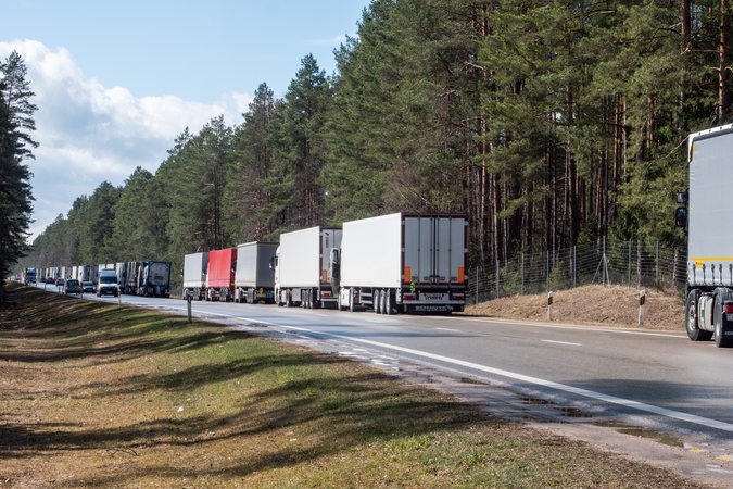 Iš Kaliningrado į Lietuvą neįleistas medienos krovinys