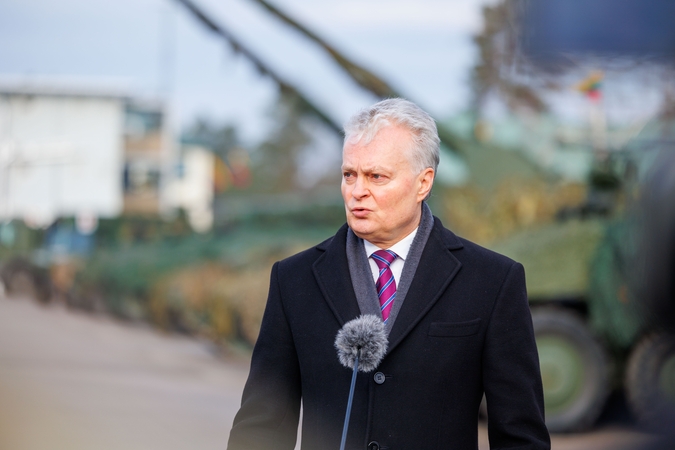 Nausėda palaikytų gynybos susitarimo atnaujinimą, jei partijos mato tam poreikį