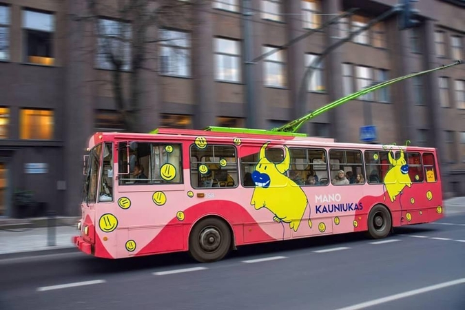 Kauno gatvėse – mažiesiems kauniečiams skirtas troleibusas