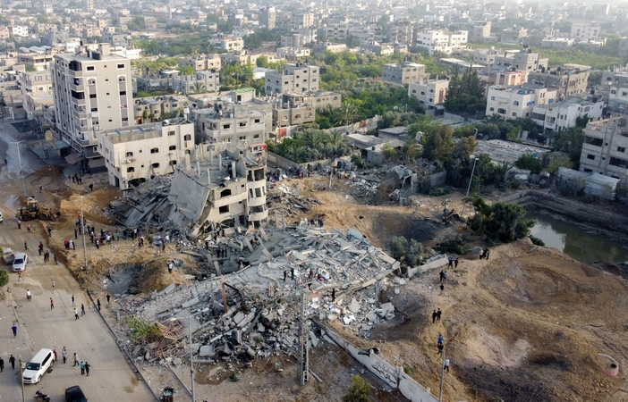 Plečiantis žydų ir palestiniečių konfliktui tęsiasi apšaudymas raketomis, smurtas gatvėse