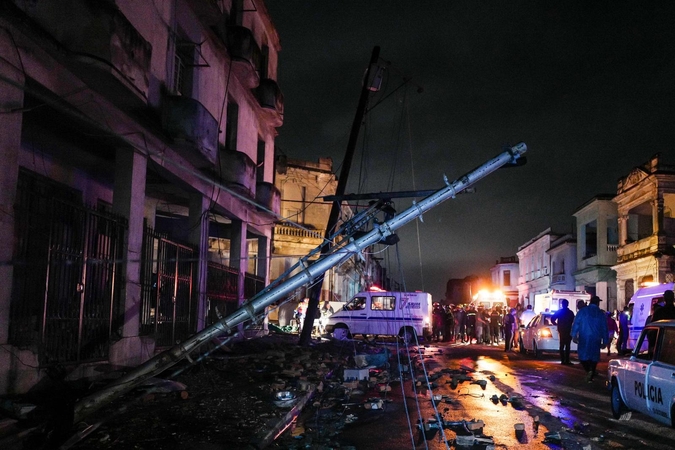 Havanai smogus viesului žuvo trys žmonės, daugiau nei 170 sužeista