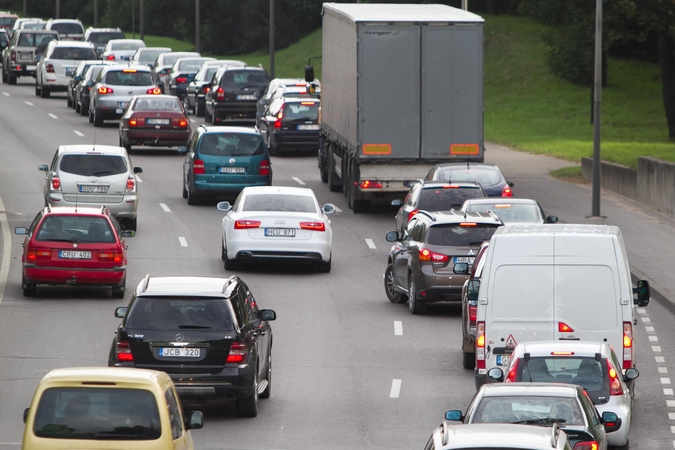 Kada liausis brangęs automobilių draudimas?