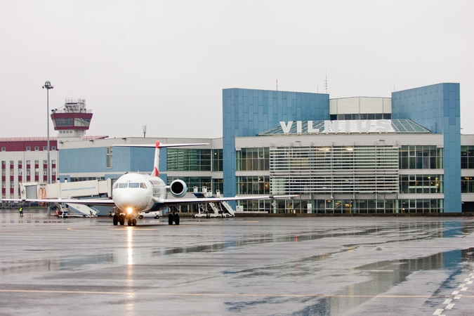 Vilniaus oro uoste priverstinai nusileido Moldovoje registruotas sraigtasparnis