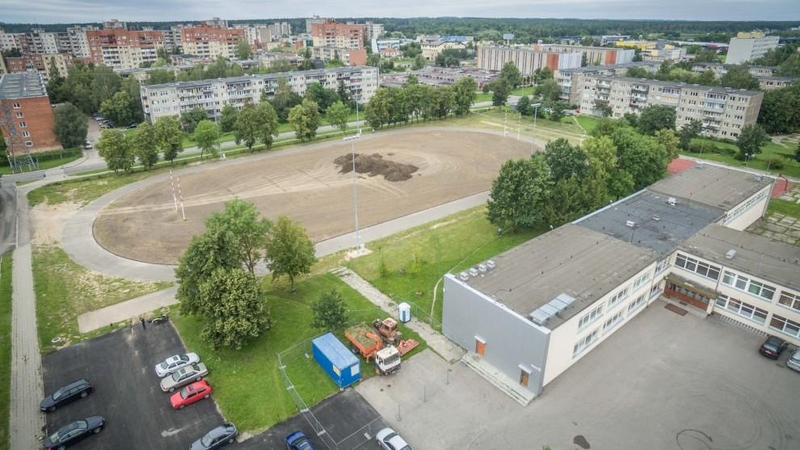 Mokyklų stadionai taps moderniais aikštynais