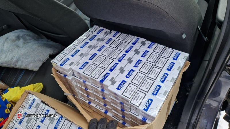 Marijampolės kriminalistai konfiskavo 5 tūkst. pakelių, įtariama, padirbtų cigarečių