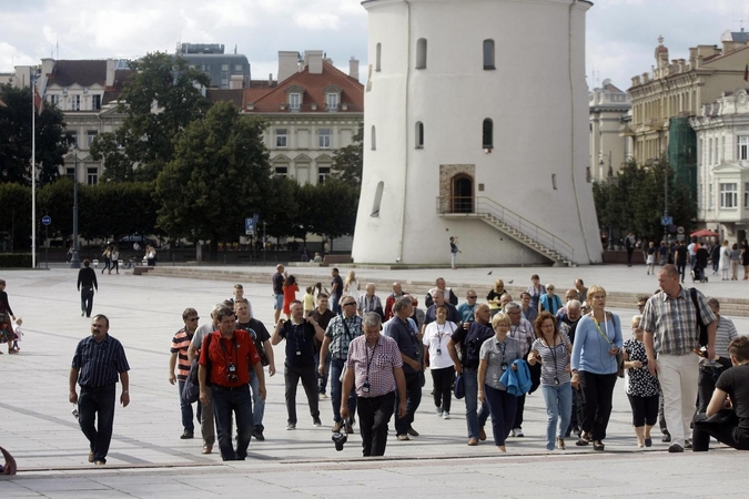 Augęs turistų skaičius atnešė daugiau pajamų