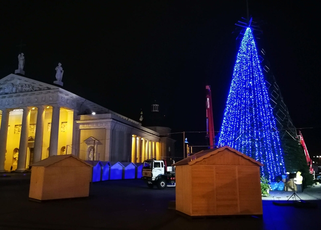 Vilnius įžiebs, tikimasi, gražiausią Europos Kalėdų eglę