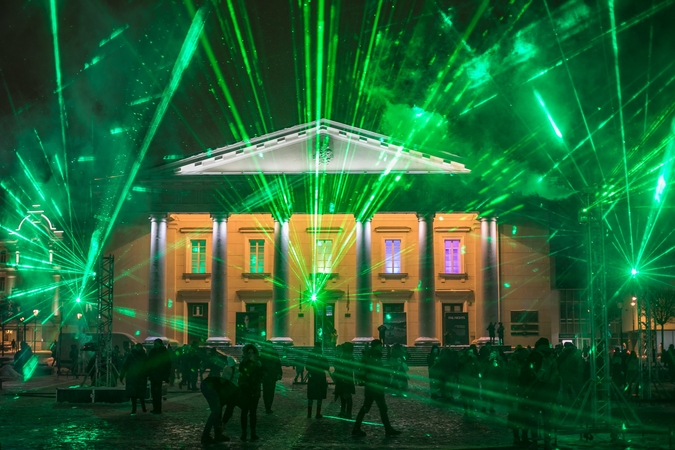 Vilniaus savivaldybė įsipareigojo kurti alternatyvą fejerverkams