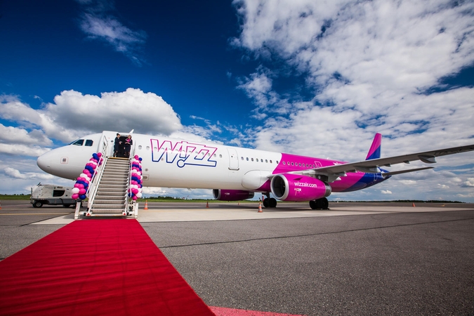 „Wizz Air“ vasarą pasitinka naujais orlaiviais ir interneto svetaine