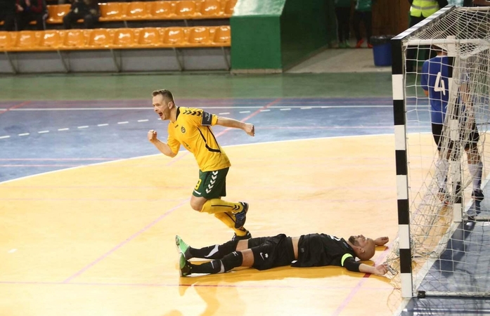Įsibėgėjusi Lietuvos salės futbolo rinktinė pranoko estus