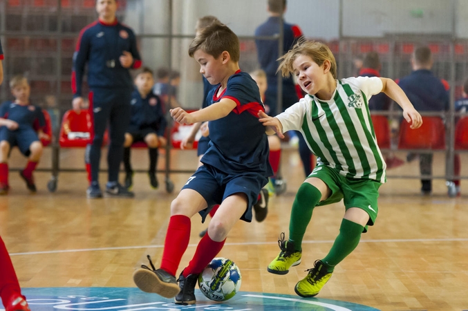 Futsalo turnyre „Auk su futbolu“ – garliaviečių triumfas