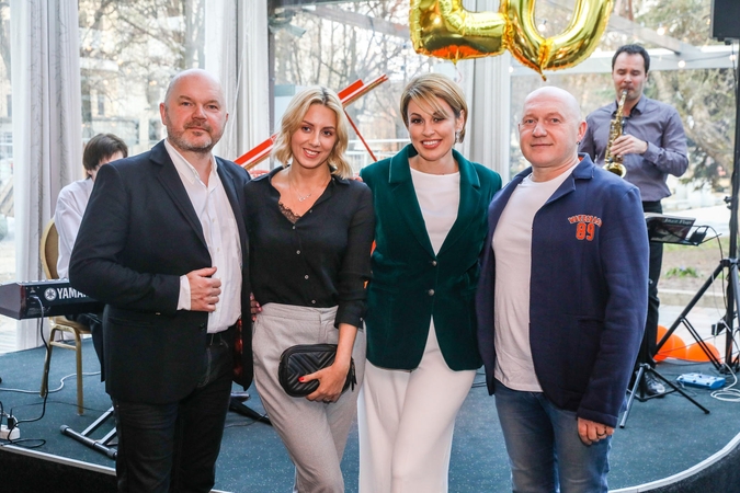 Žinomi kauniečiai rinkosi į legendinio restorano „Miesto sodas“ jubiliejaus šventę