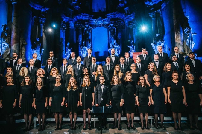Choro „Bel Canto“ Kalėdos: E.Whitacre ir „Berniukas, kuris juokėsi iš Kalėdų senelio“