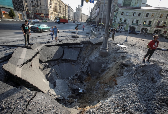 Karas: Rusijos pajėgos apšaudė Zaporižios ir Charkivo miestus
