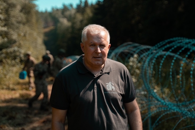 A. Anušauskas: įgaliojimai kariams nebūtų tapatūs kaip nepaprastosios padėties metu