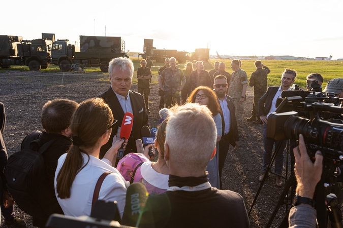 Prieš NATO viršūnių susitikimą G. Nausėda sako, kad Lietuvos dangus yra patikimai apgintas