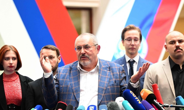 Borisas Nadeždinas