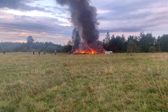 Rusijos aviacijos agentūra: J. Prigožinas buvo prie Tverės sudužusiame lėktuve 