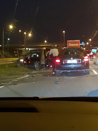 Per avariją Islandijos plente nukentėjo moteris