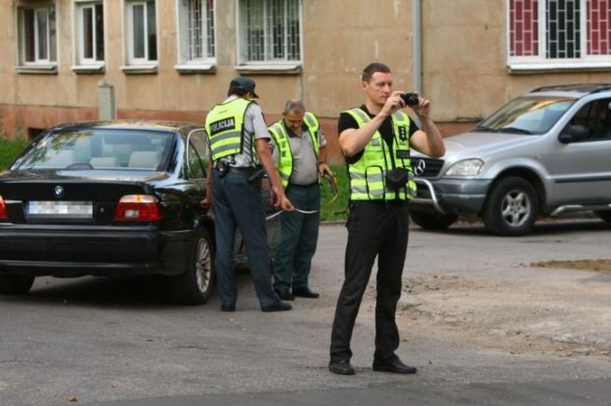 M. Riomerio gatvėje automobilis partrenkė šešiolikmetį