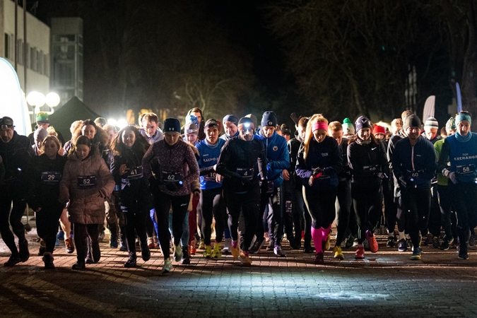 Žiemos festivaliui startą davę „LTeam sprinto“ bėgikai įveikė trasą – finišavo Druskininkų Olimpe 