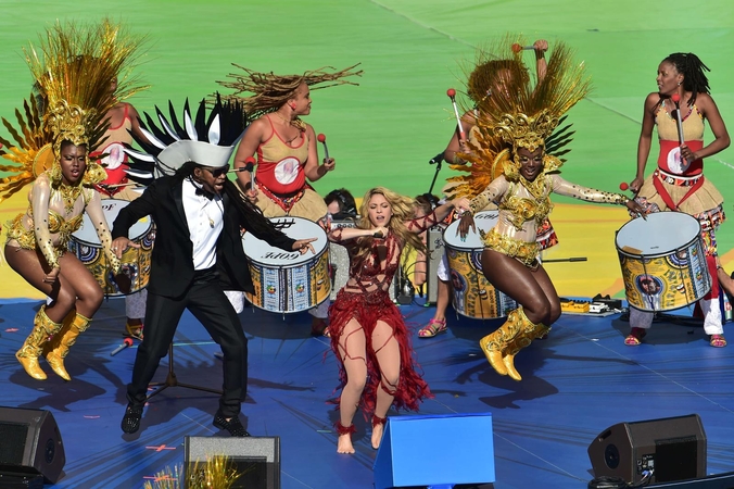 Pasaulio čempionatą seksualiais judesiais uždarė žavioji kolumbietė Shakira