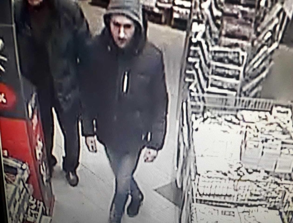 Pasišalino nesumokėjęs už prekes (padėkite atpažinti)