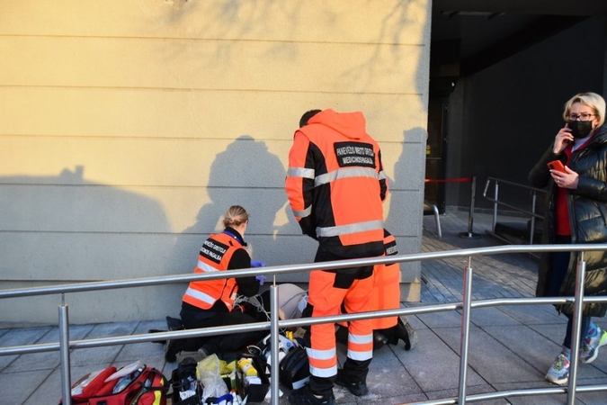 Panevėžyje mirė ką tik nuo COVID-19 paskiepyta senjorė, medikai to su skiepu nesieja