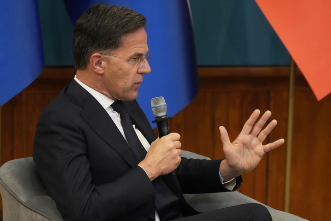 NATO atstovė tikslina: Rutte nepatvirtino Lietuvoje dingusių JAV karių likimo
