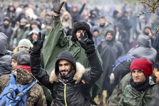 Irako ministrė: Baltarusijos ir Lenkijos pasienyje yra apie 4 tūkst. migrantų irakiečių