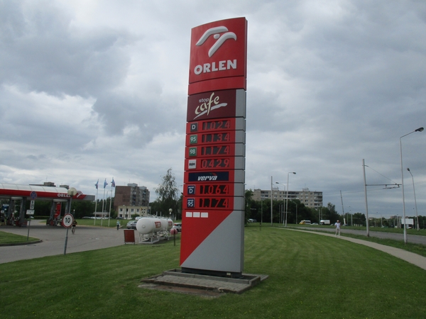 Skatinant alternatyviųjų degalų naudojimą, degalinės skelbs palyginamąsias jų kainas