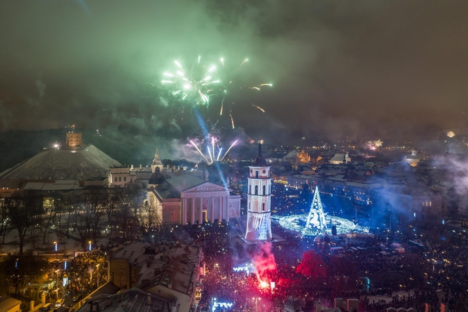 2020-ųjų sutiktuvės Vilniuje: unikali 3D instaliacija ir fejerverkų šou
