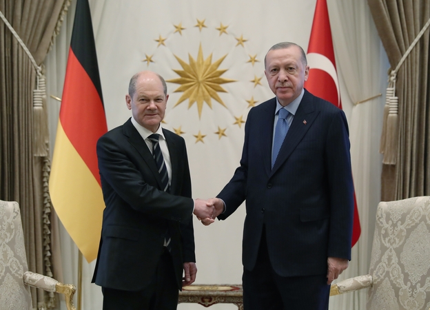Olafas Scholzas ir Recepas Tayyipas Erdoganas