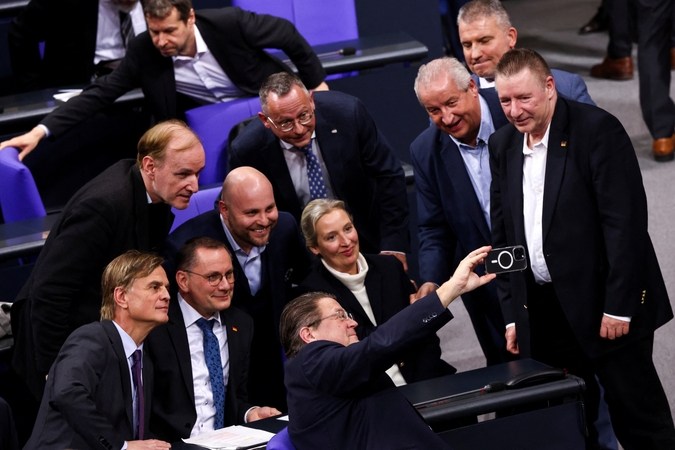Vokietijos parlamentarai pritarė pasiūlymui dėl migracijos apribojimo