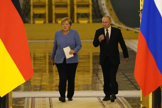 Angela Merkel ir Vladimiras Putinas