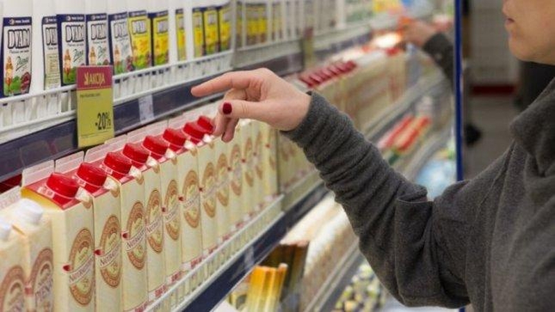 Pieno gaminiuose augo lietuviškos žaliavos dalis