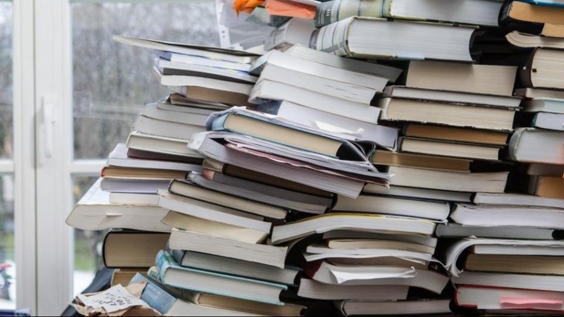 Savo darbus eksponuoja knygų dailininkai