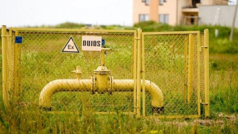 Latvija leido importuoti dujas iš Lietuvos
