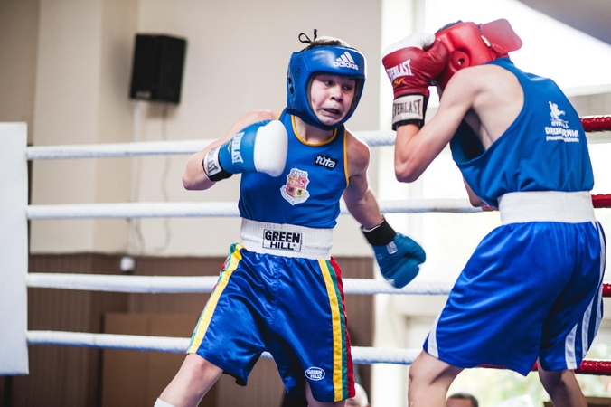 Pirmajame V.Buikos bokso turnyre lietuviai laimėjo 10 finalinių dvikovų.