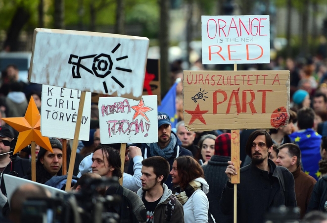 Vengrijoje – protestai prieš Rusijos įtaką šaliai