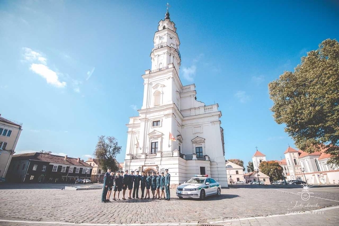 Pareigūnai įsiamžino gražiausiose Kauno vietose