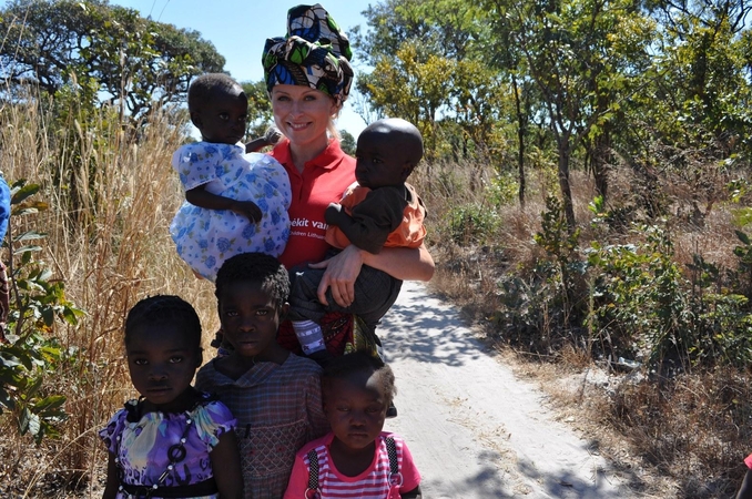 R. Mikelkevičiūtė ir G. Talmantienė Zambijoje išbandė afrikietišką stilių 