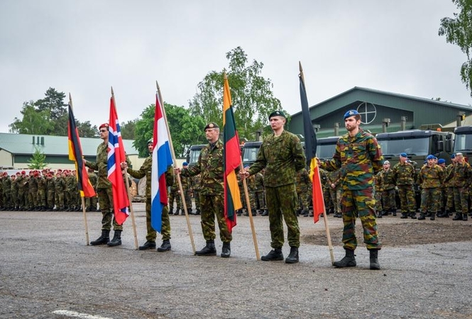 Lietuvoje tarnybą baigė pirmoji NATO priešakinių pajėgų pamaina