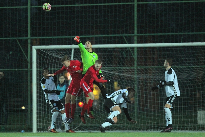 "Stumbro" futbolininkai turėjo pripažinti "Sūduvos" pranašumą