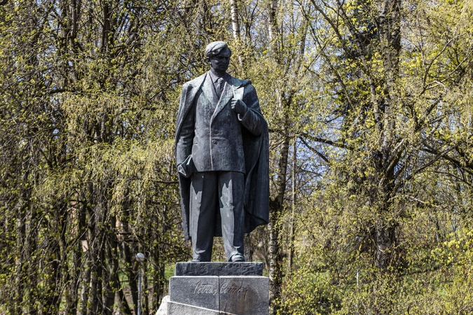 Genocido ir rezistencijos centras: P. Cvirka aktyviai kolaboravo su sovietų valdžia