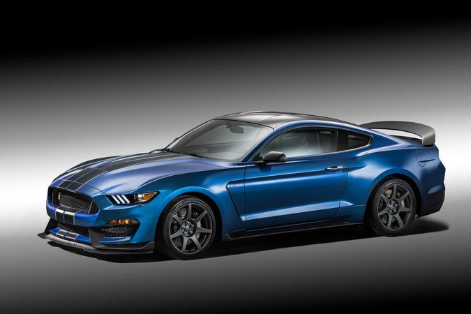 „Ford Shelby GT350R“ jau spėjo pasižymėti